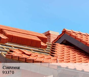 Couvreur 93370